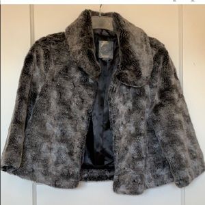 Faux fur crop jacket